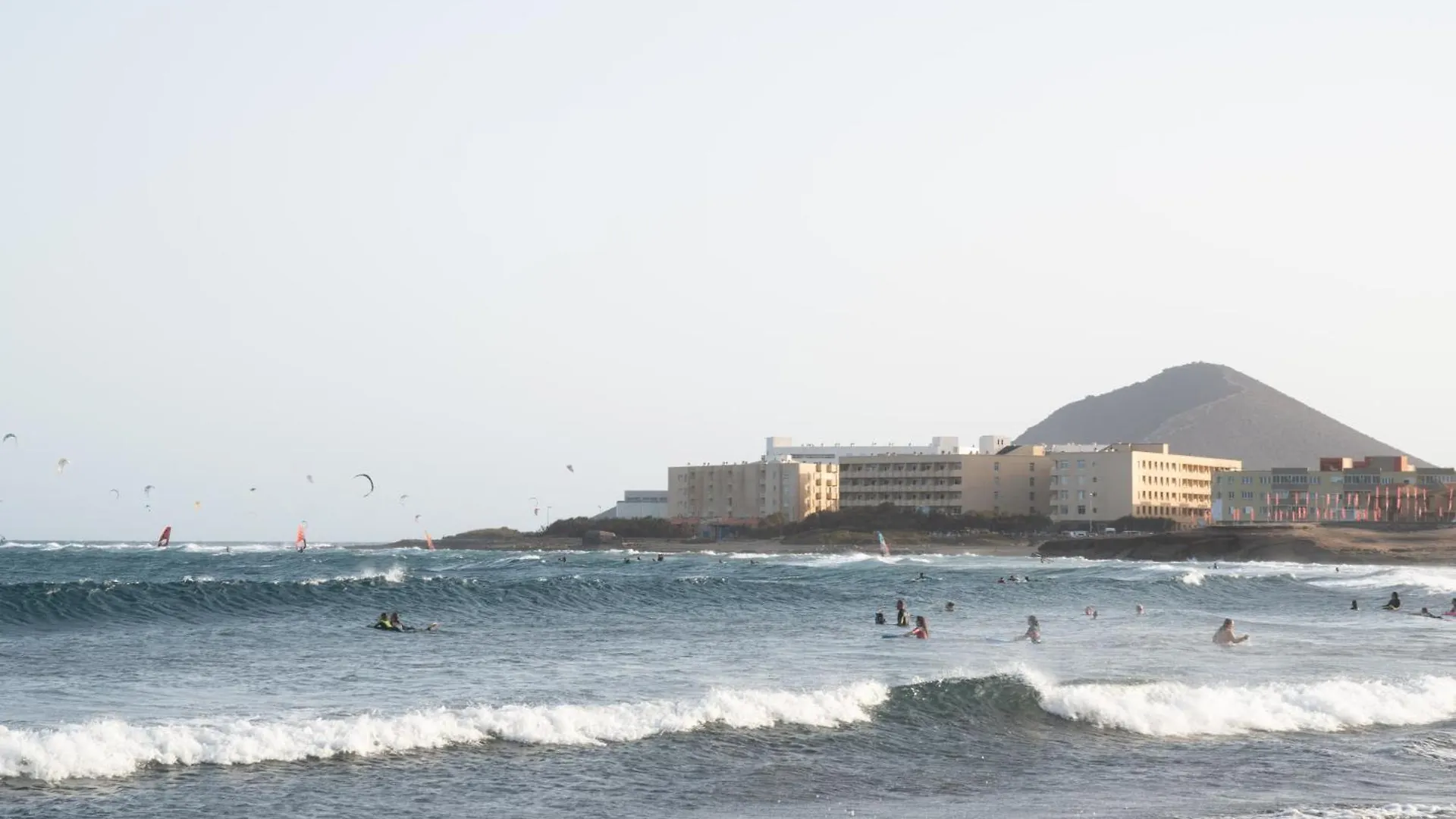Medano Beach Coliving El Médano Spagna